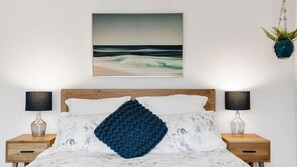 4 bedrooms, desk, iron/ironing board, travel cot