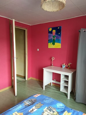 2 bedrooms, WiFi