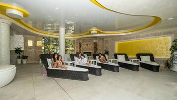 室內 Spa 池