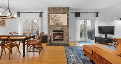 Le Champetre Tremblant 2bdrs Condo w/ Fireplace