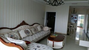 Living area - Chonpines Hotel (Beijing)