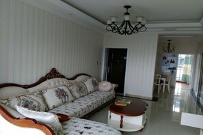 Living area - Chonpines Hotel (Beijing)