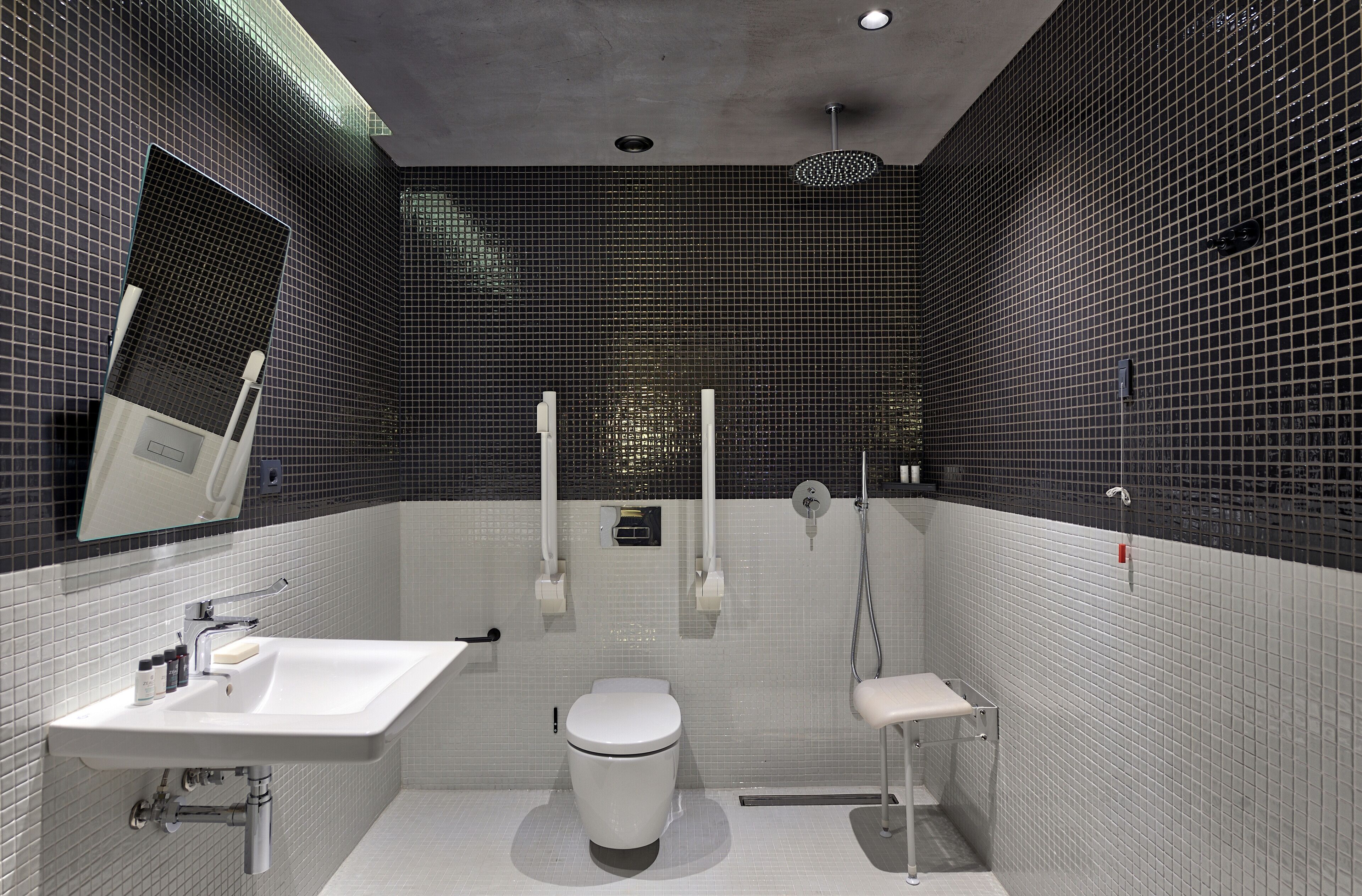 nickname | bathroom | eco-friendly toiletries, hair dryer, bathrobes, slippers