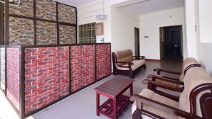 Unclassified image, 2 of 13, button - Thendral Service Apartment (Puducherry)