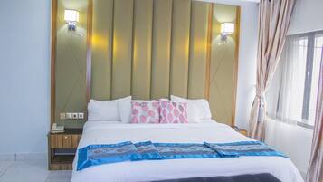 Exclusive Suite | In-room safe, free WiFi