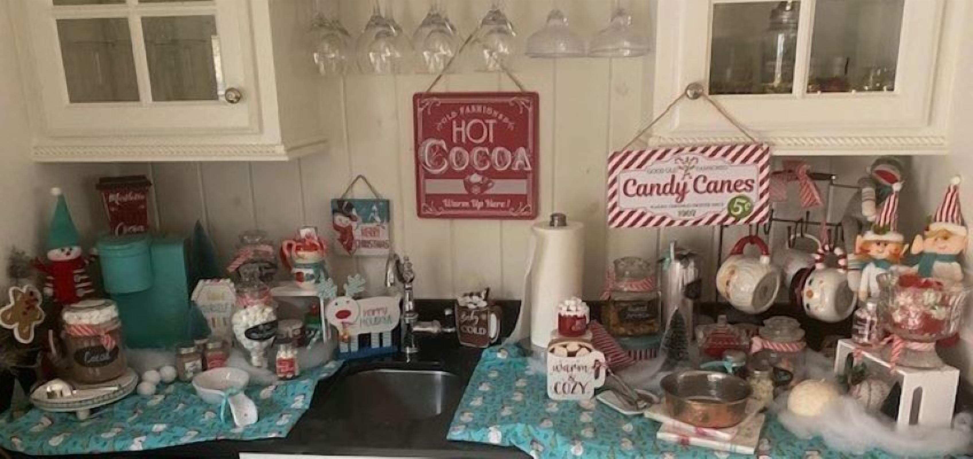 Large Lakefront Home in Heber Springs with Pool, pets OK