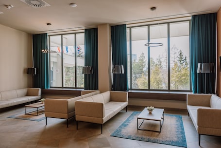 Lobby sitting area. Ensana Ursina