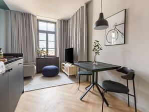 Suite | Living area | Smart TV