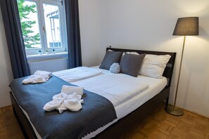 2 Schlafzimmer, Bügeleisen/Bügelbrett, kostenloses WLAN, Bettwäsche