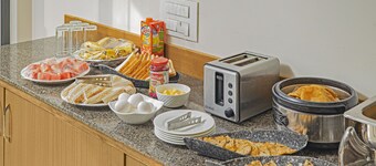 Treebo Sayaji Residency