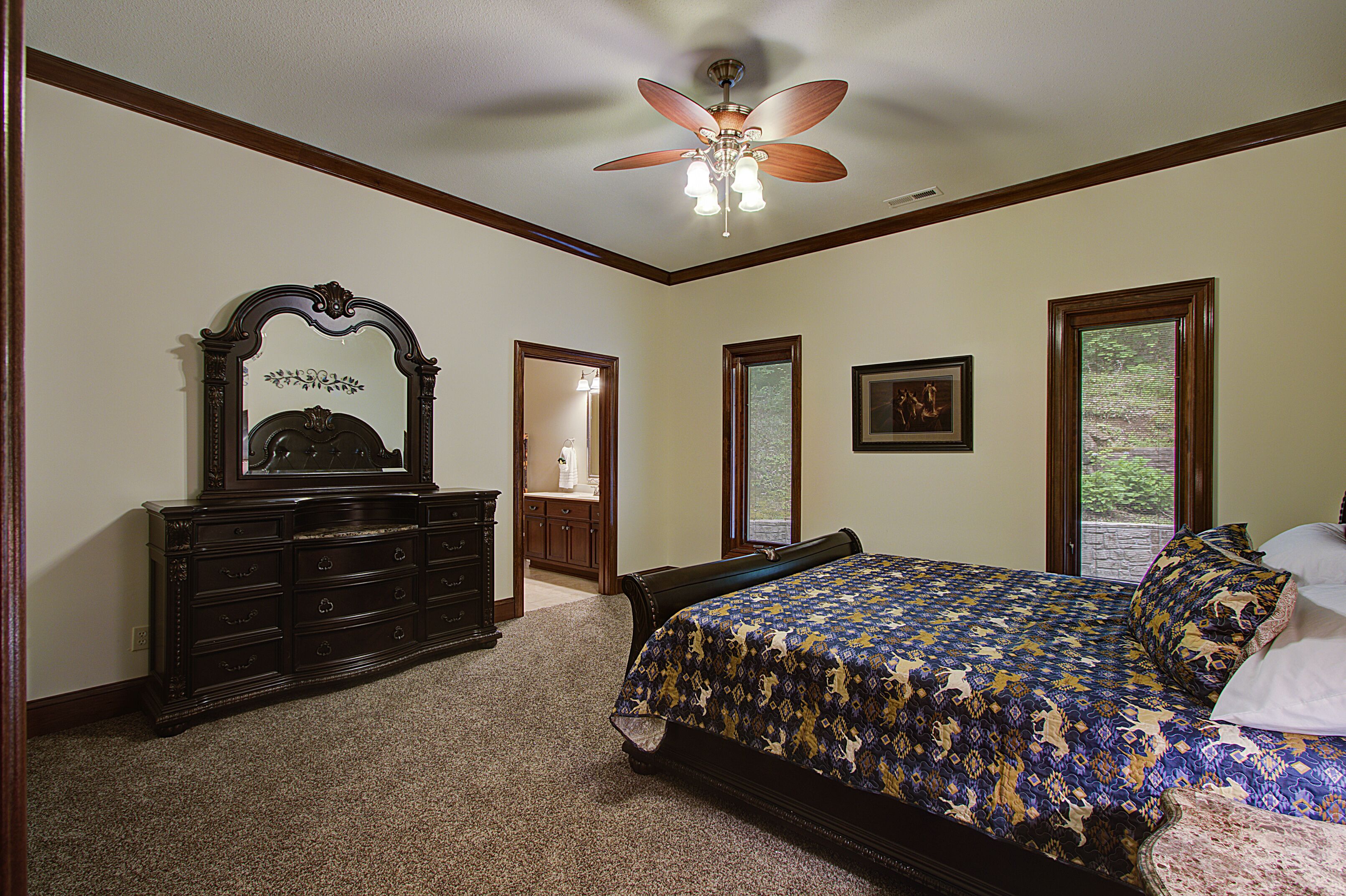 Spectacular Private Wears Valley Mansion! Giant Arcade! Sauna! Movie Theater!