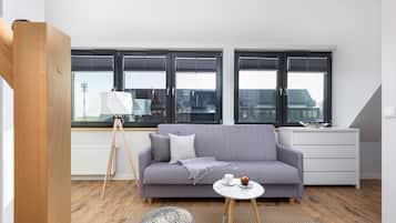 Apartment, 1 Bedroom, Kitchen | 4 bedrooms, bed sheets