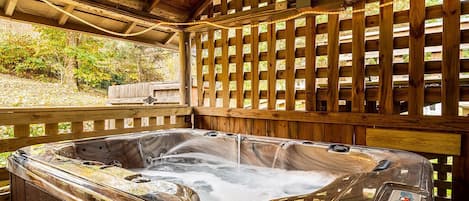 Bain à remous extérieur