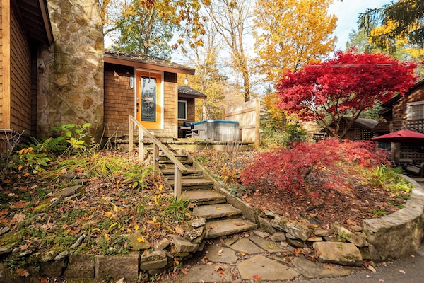 Experience the beauty of the Laurel Highlands. Book your mountain getaway today.
We offer the most unique collection of vacation homes in Laurel Highlands. From a cozy couple's getaway to a sprawling 400-acre private retreat, we have the perfect accommodations for your destination getaway.