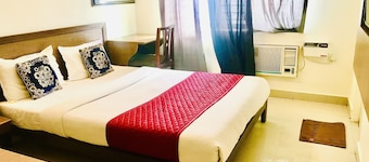 Hotel Halfmoon Hospitality