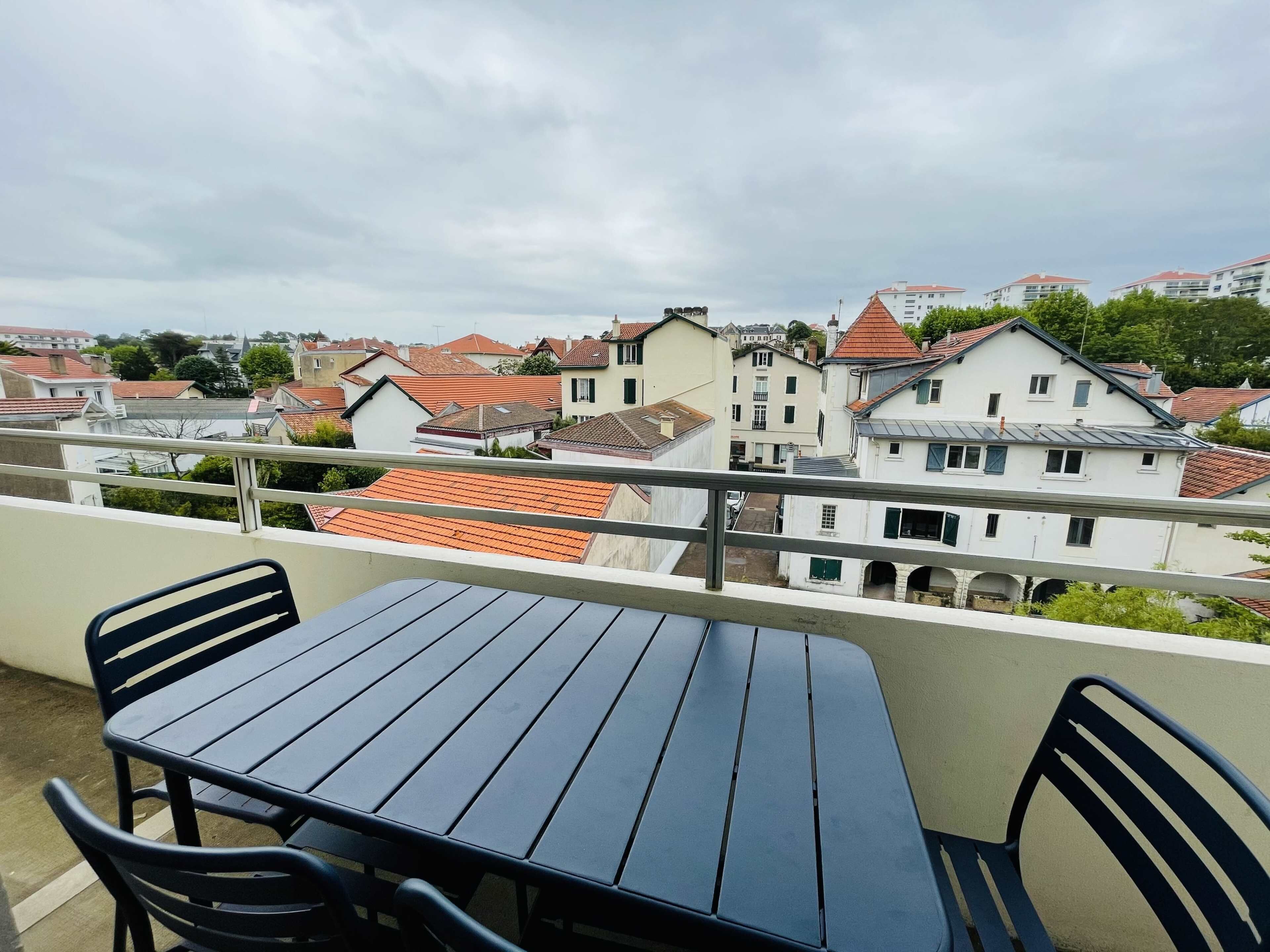 Superb Apartment In Biarritz Near The Beach