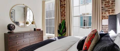 2 bedrooms, desk, iron/ironing board, travel crib