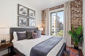 10 bedrooms, desk, iron/ironing board, travel cot