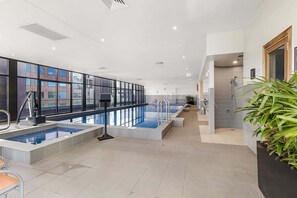 Indoor pool - Executive Unit with Pool and Gym near Riverfront (Southbank)
