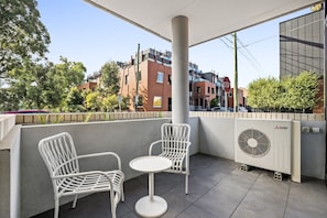 Terrace/patio - Bright Terrace Unit Next to Chapel St Dining (Windsor)