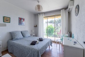 2 soverom, strykejern/-brett, wi-fi og sengetøy