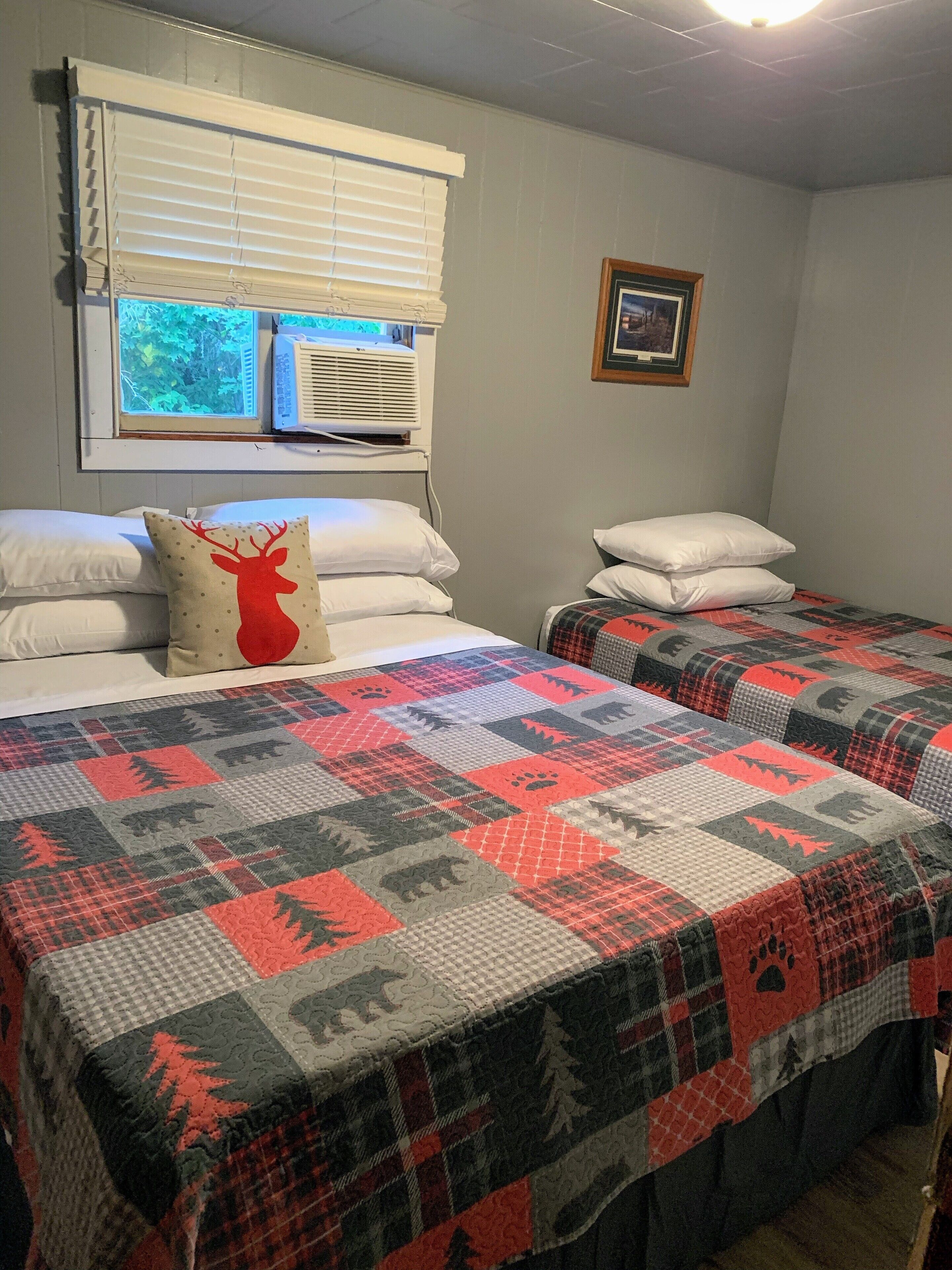 Rare 3 BR cabin on the trail