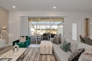 Townhome, 5 Bedrooms | Living area