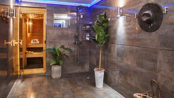 Fresh Escapes - Swallows End - Romantic - hot tub , sauna, pool