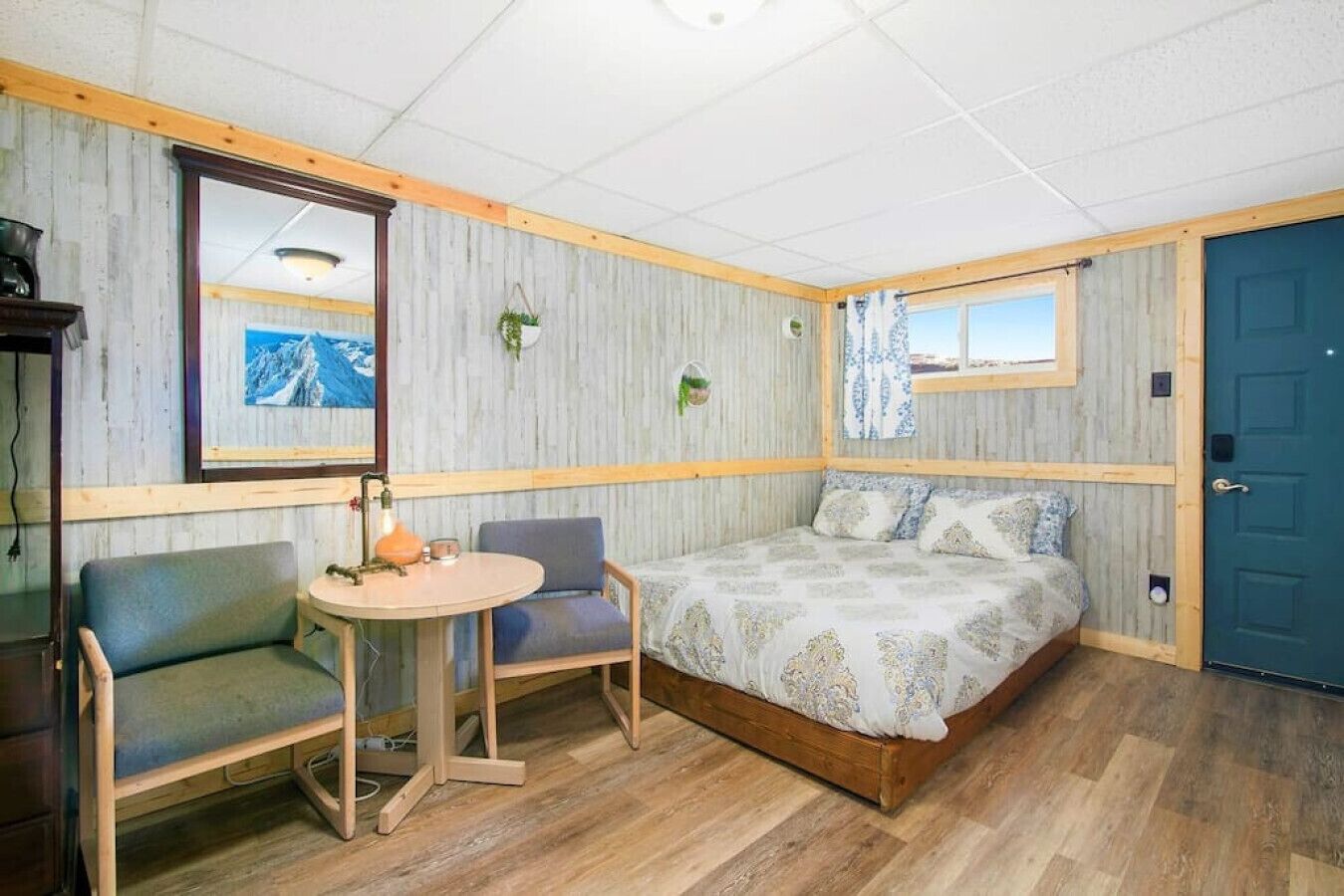 #3 Private Room in Motel Dog Friendly Leadville CO