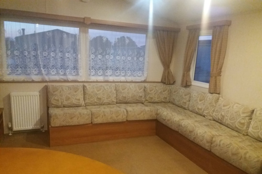 Beautiful 3-bedrooms Static Caravan Holiday Home
