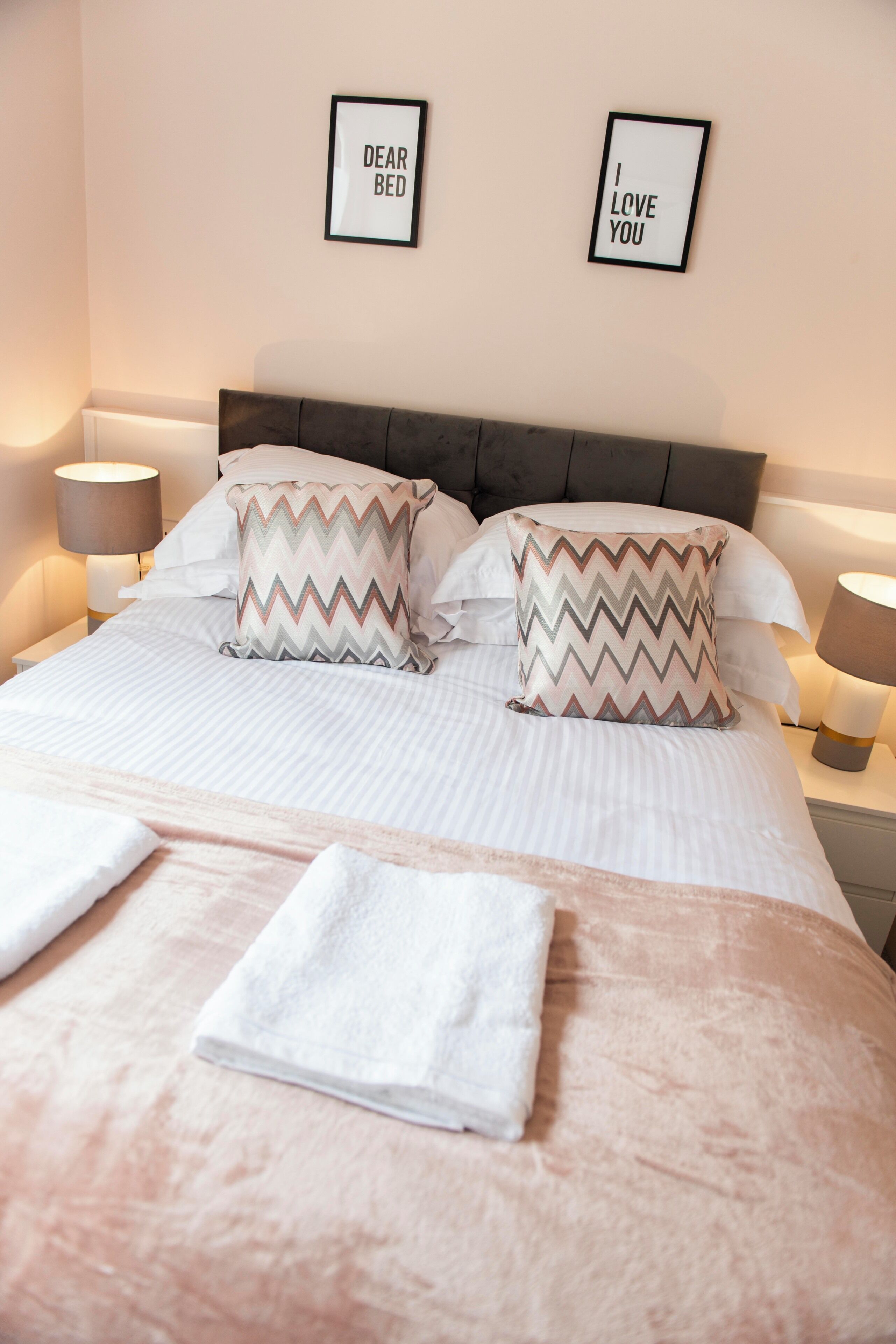 1 bedroom, iron/ironing board, WiFi (free)