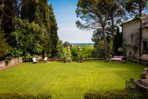 Outdoor dining - Suite Nelle Colline del Prosecco (Colle Umberto)