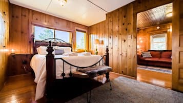 1 bedroom, desk, iron/ironing board, travel cot