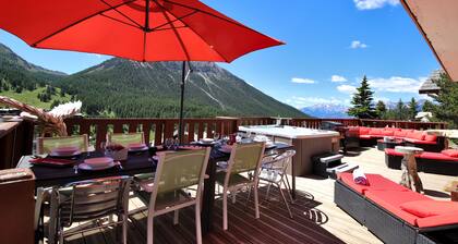 CHALET 16/18 PERSONNES JACUZZI SAUNA SALLE DE CINEMA VUE PISTES ET MONTAGNE