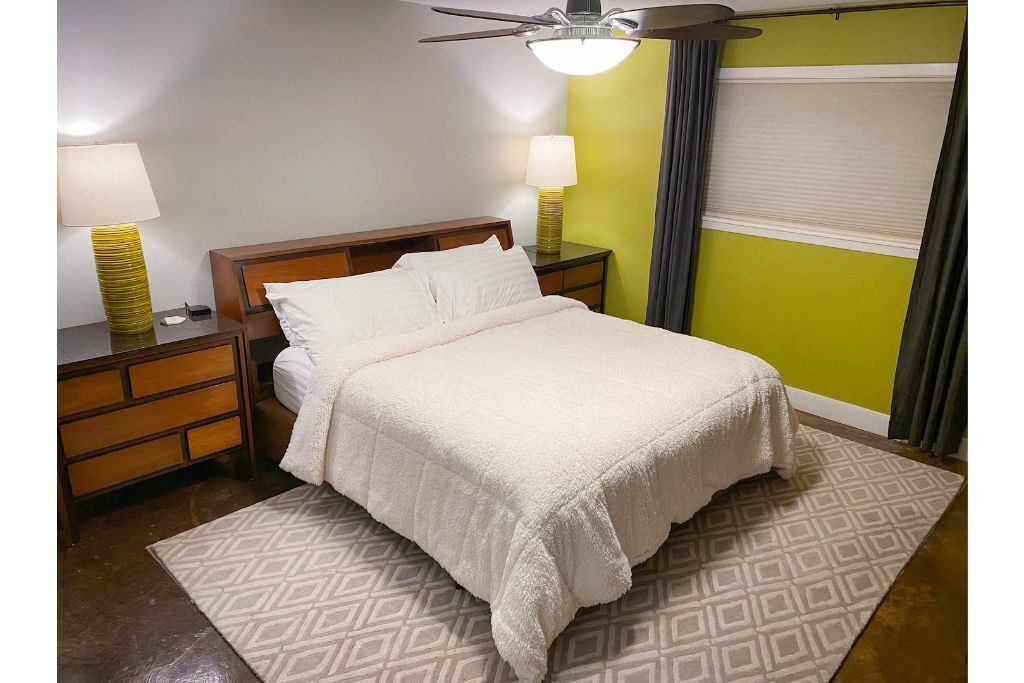 Mid Century Modern, Luxury Private Home | Breathtaking Pool