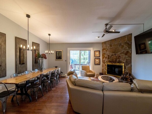 TV connectée, cheminée