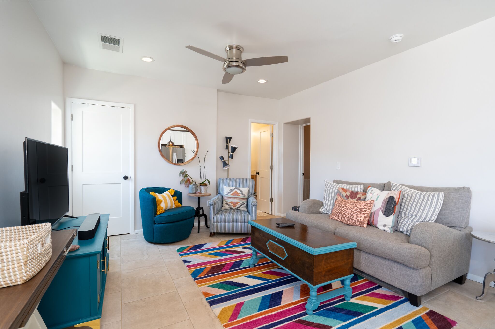 Crescent Moon Casita | Dog Friendly, Walk to Town, Private Outdoor Space
