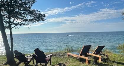 Lake Michigan Cottage w/ 265 ft of Private Beachfront! Perfect family getaway!