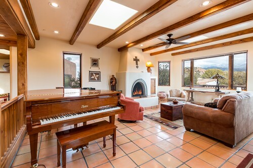 Casa de Paz | In Gated Community, Stunning Views!