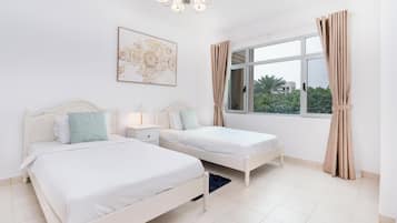 Comfort Apartment | 1 bedroom, in-room safe, individually decorated, individually furnished