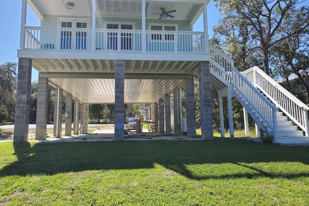 Newer Riverfront Home Overlooking the River