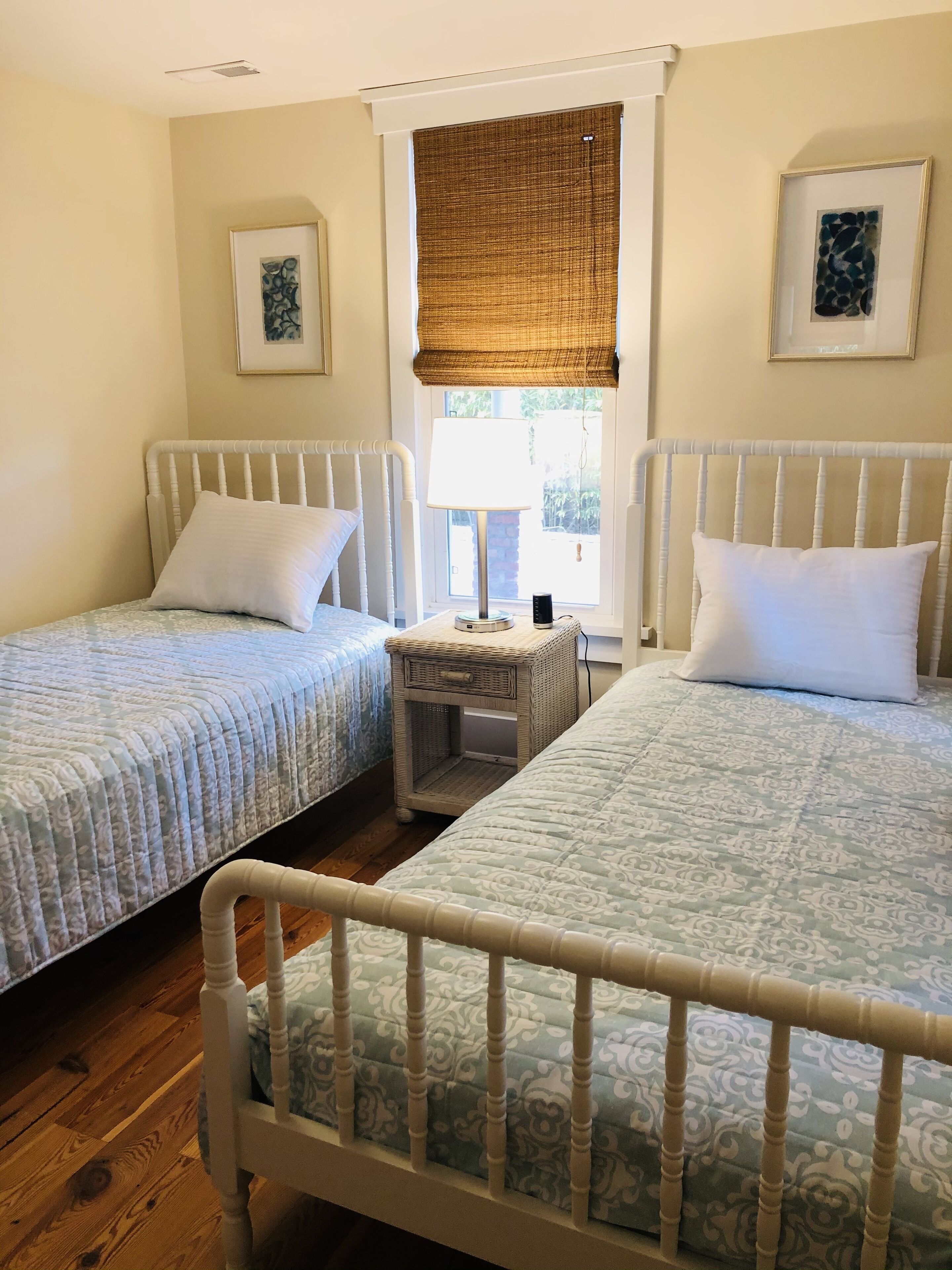 Garden House (unit 1) 1st fl. No steps