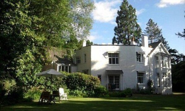 Exterior - Family Holiday Cottages Ty Poeth In The Country  (Machynlleth)