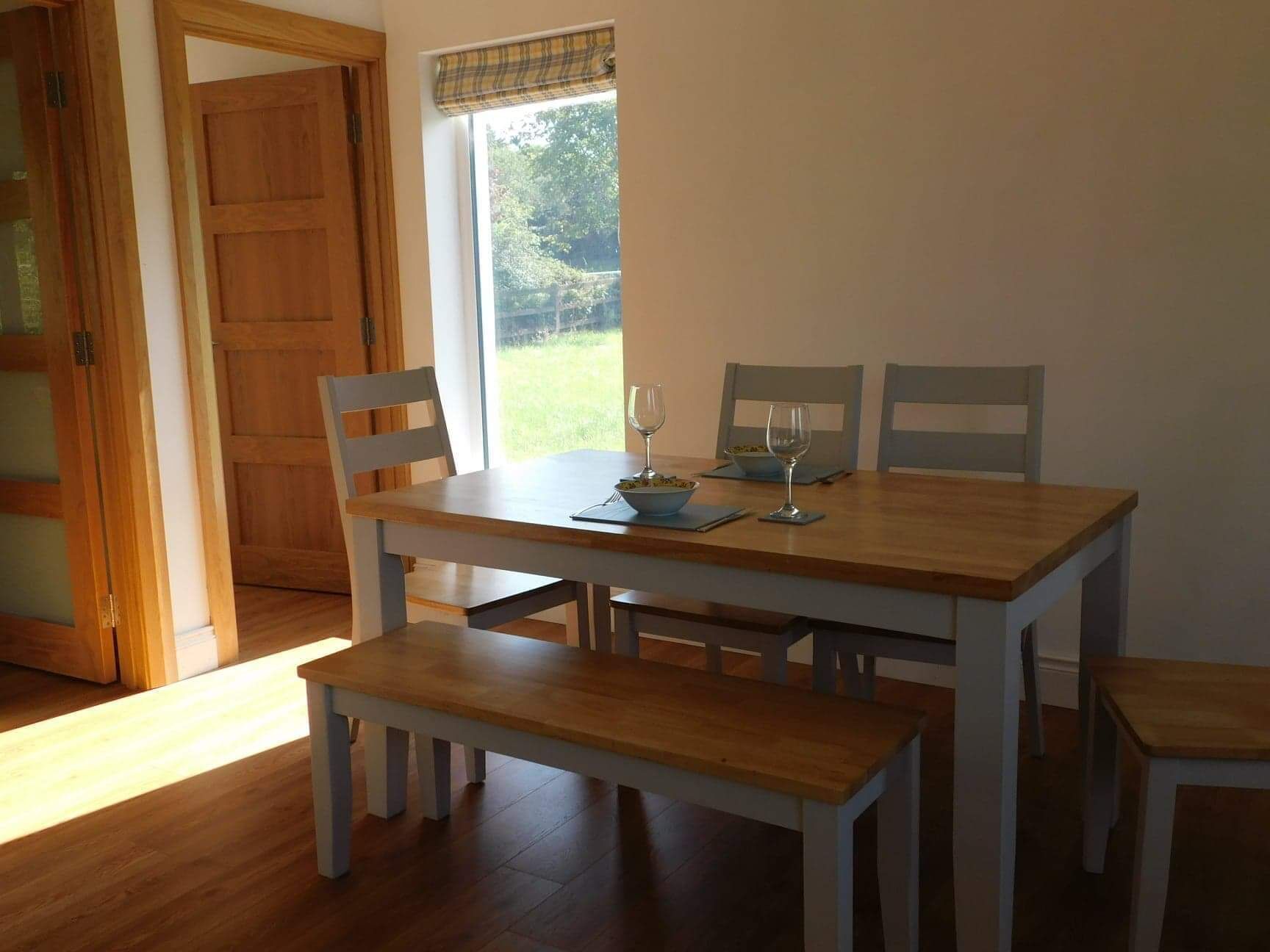 House, 1 Queen Bed | Private kitchen | Fridge, microwave, oven, stovetop