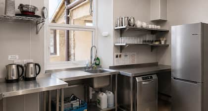 Howgills House | Self-catering accommodation | Countryside location