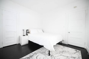 2 Schlafzimmer, Bügeleisen/Bügelbrett, WLAN, Bettwäsche