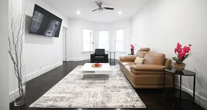 ENTIRE APARTMENT RECENTLY RENOVATED 2BR