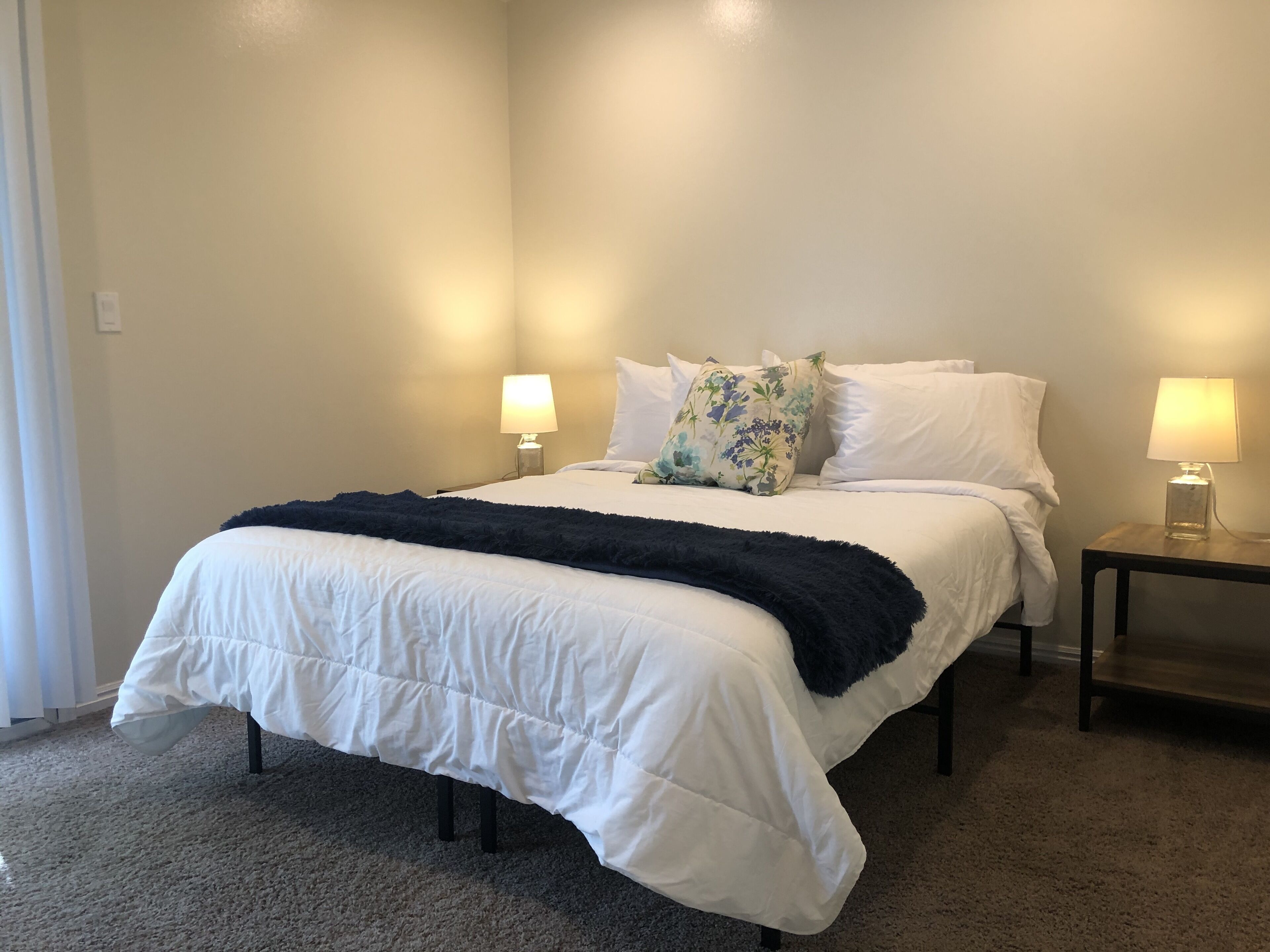 2 Blocks from Utah Valley Hospital!