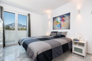 3 sovrum, strykjärn/strykbräda, gratis wi-fi och sängkläder