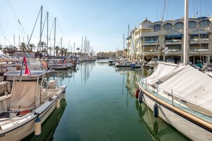 Marina